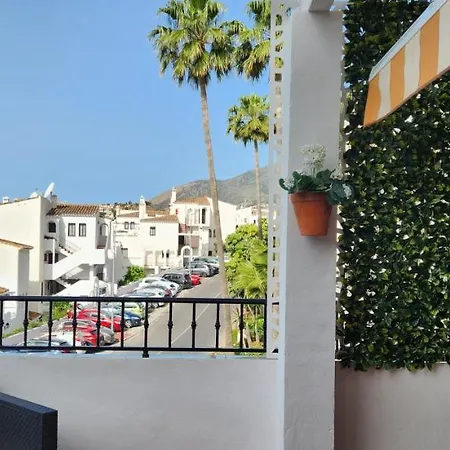 Departamento Pueblo Evita * Benalmadena